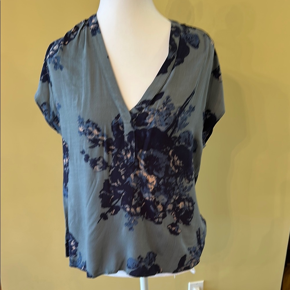 Floral V-Neck Women Top